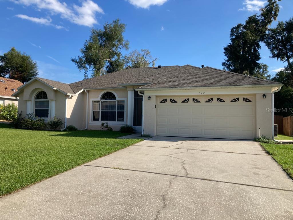 Foto principal - 612 John Thomas Ave