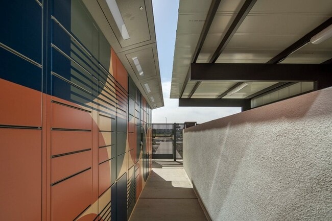 Building Photo - Cabana Aldea