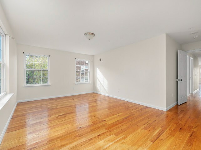 Foto del edificio - 682 S 19th St