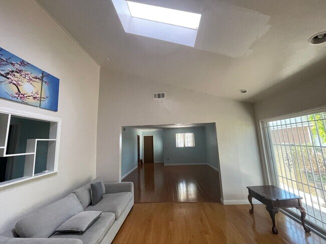 Foto del edificio - 12842 Court St
