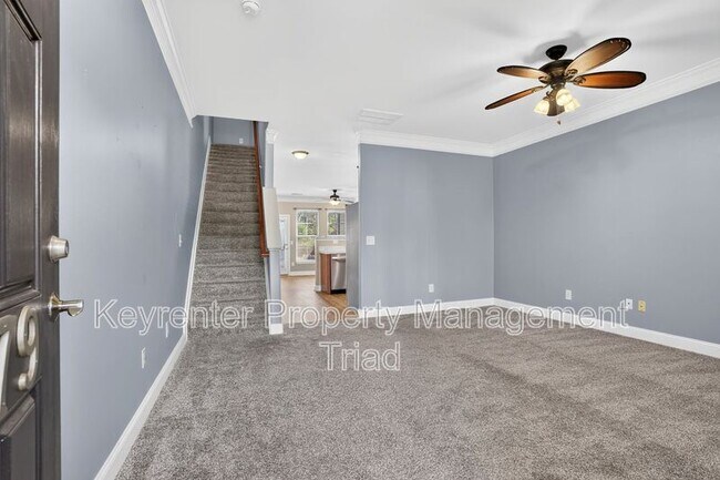 Foto del edificio - 3779 Shadow Ridge Dr
