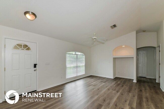 Foto del edificio - 3259 Toluca Terrace