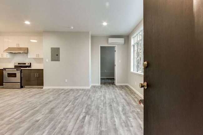 Foto del edificio - 3271 Kempton Ave