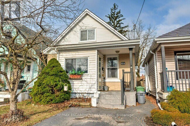 Photo du bâtiment - 84 E 24th St