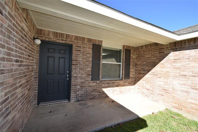 Building Photo - 309 Daisy Ln