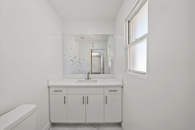 Foto del edificio - 2321 W Avenue M4