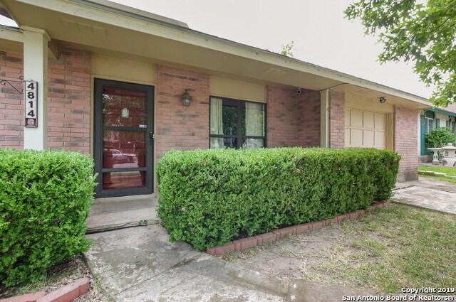 Building Photo - 4814 Casa Corona St