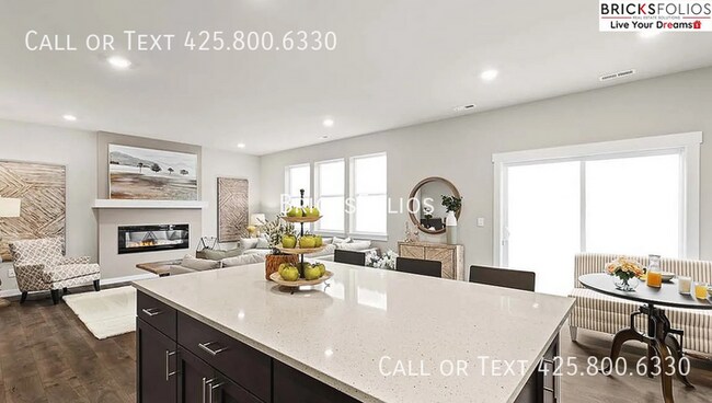 Building Photo - Your Dream Home Awaits in Port Orchard!