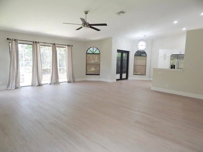 Foto del edificio - 22864 Marbella Cir