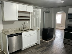 Building Photo - 2623 S 3rd St