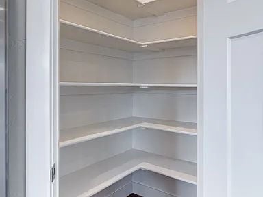 Building Photo - Beautiful Brand New build Townhome in Ceda...