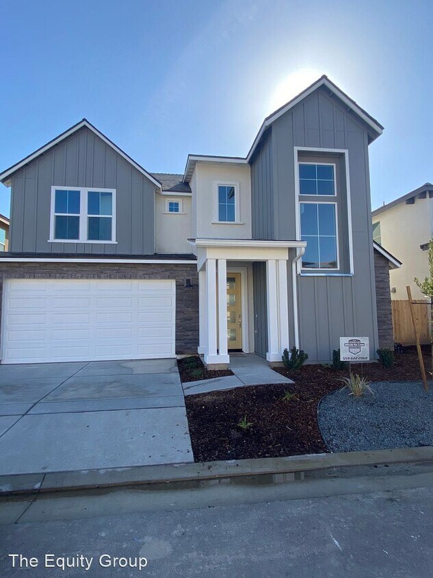 Foto principal - 4 br, 3 bath House - 3427 W. Good