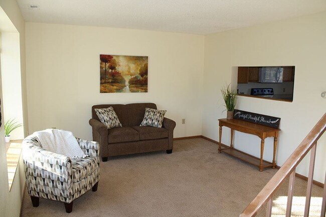 Foto del edificio - Meadow Lake of Clear Lake Apartments