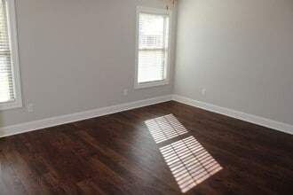 Building Photo - 17881 Sallows Dr