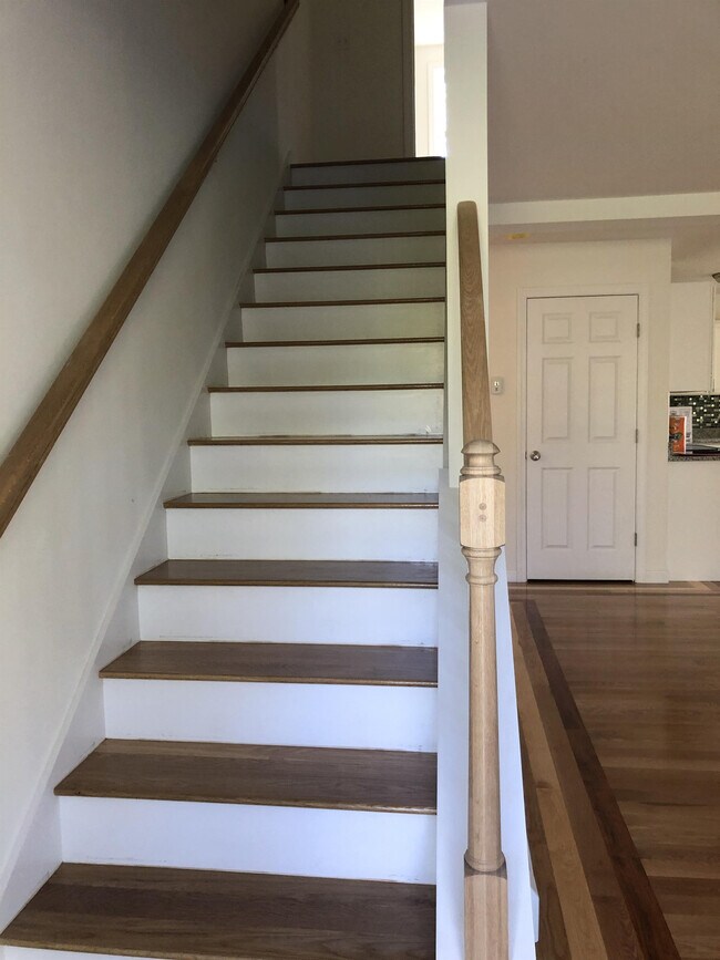 Foto del edificio - 151 New Gorham Rd