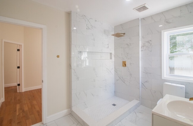Primary bathroom - 187-189 Littleton Ave