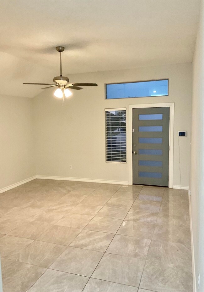 Building Photo - 5412 Capilla St