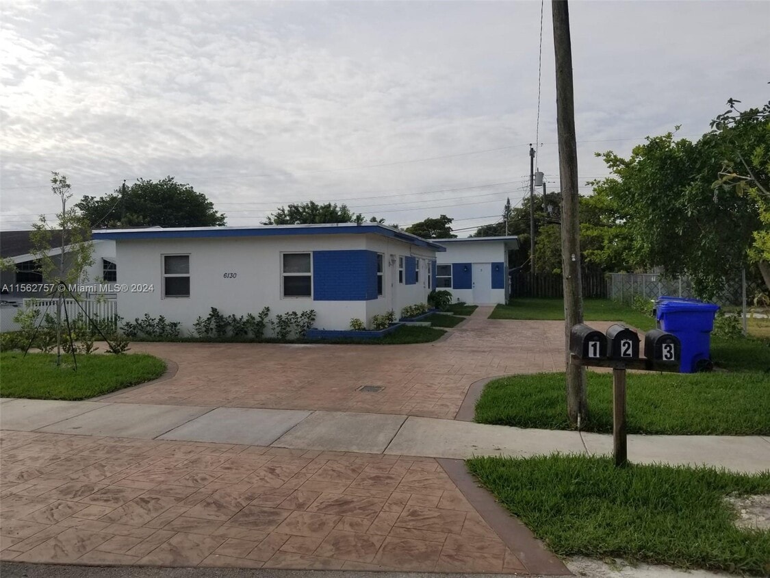 6130 Grant St Unit 2, Hollywood, FL 33024 Condo for Rent in Hollywood