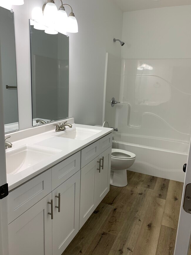 Baño - 202 19th street B