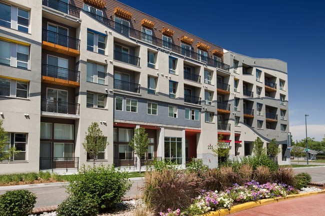 Gardens at Cherry Creek Rentals - Denver, CO | Apartments.com