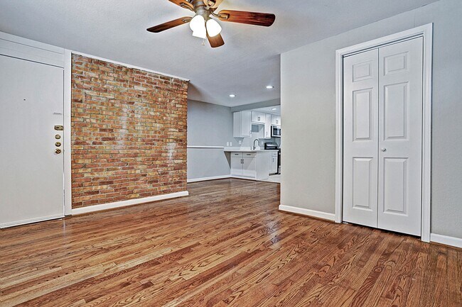Foto del edificio - 2148 Harold St