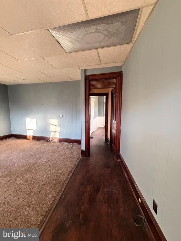 Building Photo - 212 Helms Ave