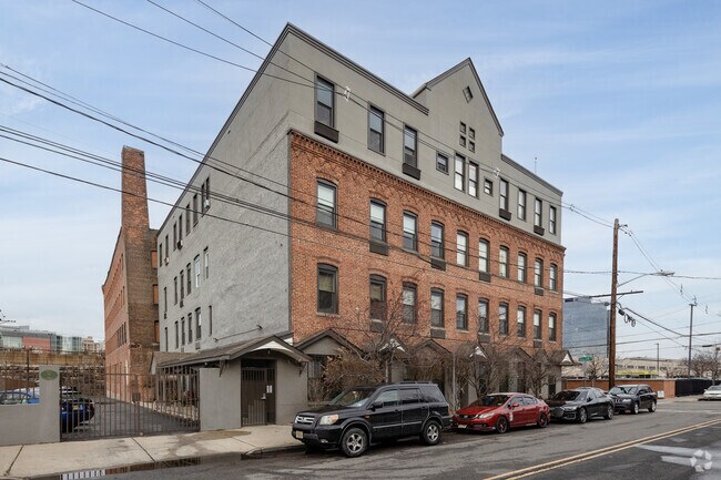 Building Photo - 39-51 Bruen St