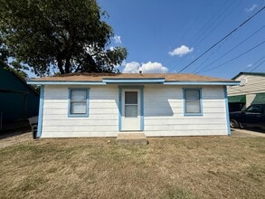 Building Photo - 709 Lake Murray Dr S