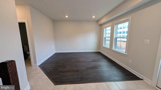 Foto del edificio - 13222 Lake Waterview Wy