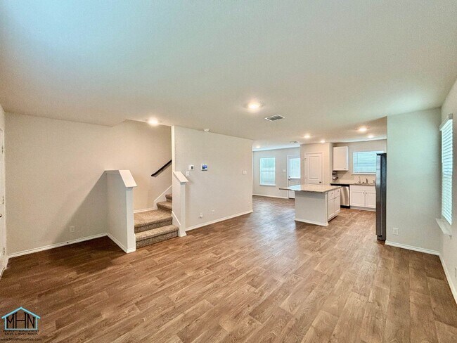 Building Photo - Welcome to Your Dream Home! A Stunning 2-s...