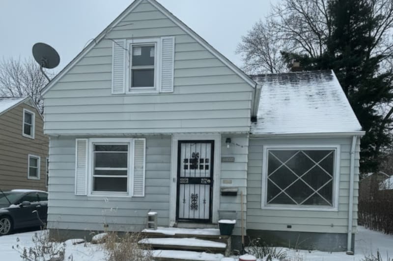 Photo - 18406 Lewis Dr (Maple Heights, OH)