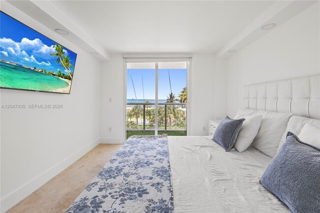 Foto del edificio - 2457 Collins Ave