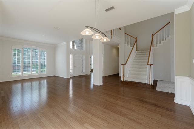 Foto del edificio - 3704 Roxbury Ln
