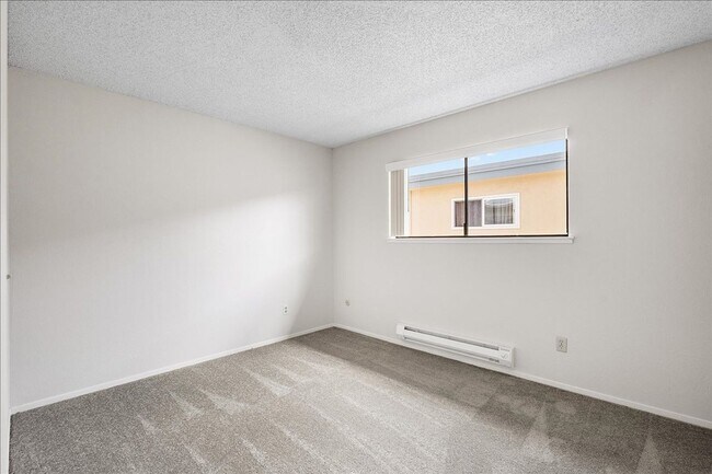 Foto del edificio - 2228 Lincoln Ave