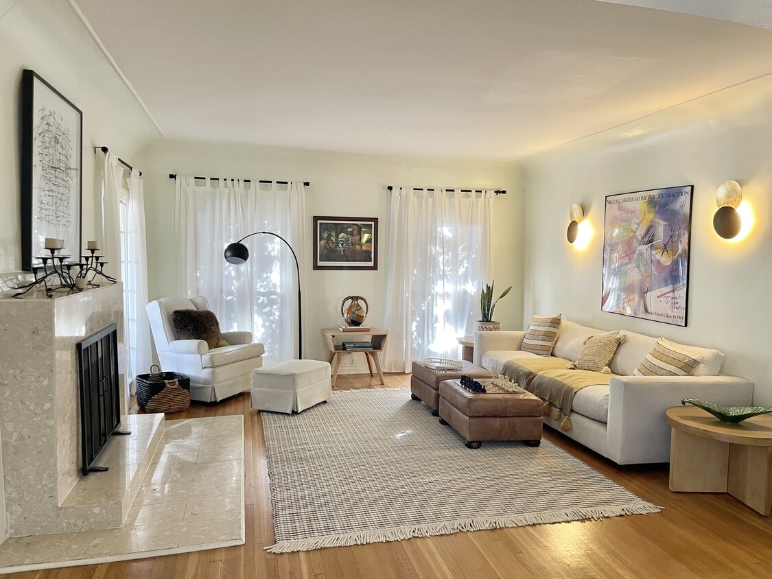 Foto principal - 747 N Mansfield Ave