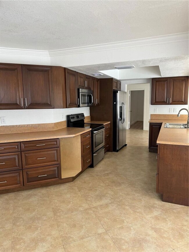 Foto del edificio - 4440 NW 43rd St