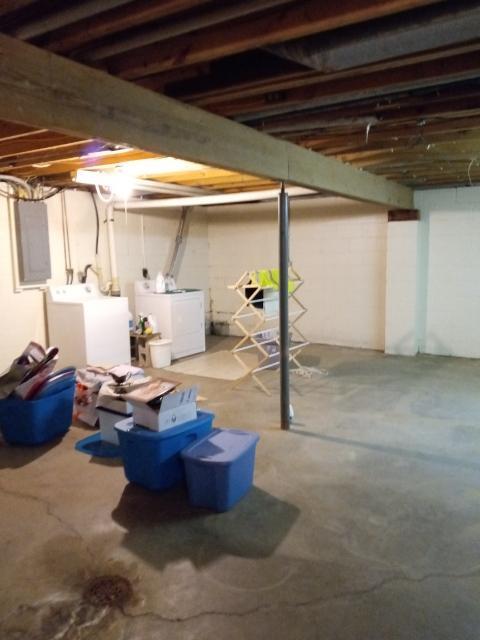 Foto del edificio - 300 E Saratoga St