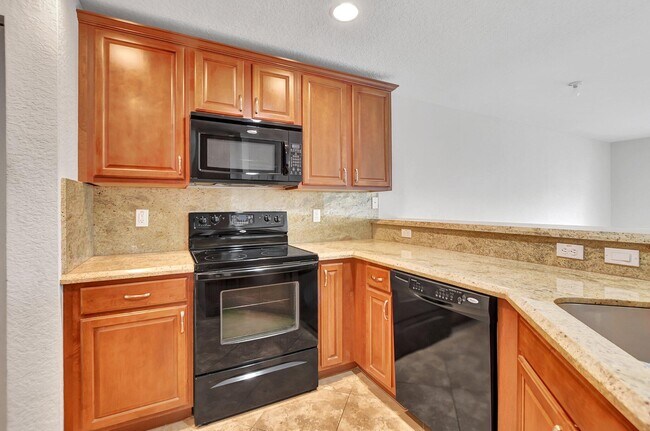 Building Photo - 22201 Majestic Woods Way