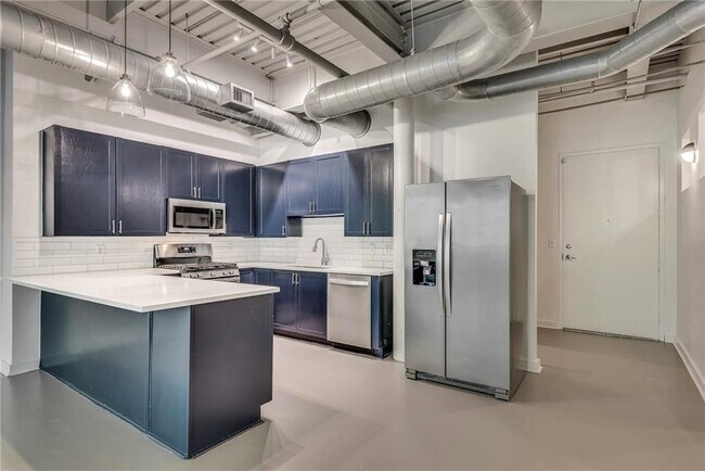 Foto del edificio - 400 Village Pkwy