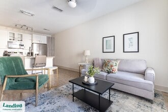 Building Photo - 655 W Marina Cove Dr