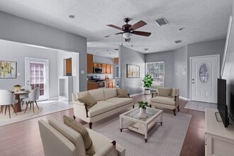 Building Photo - 12326 Kings Chase Dr