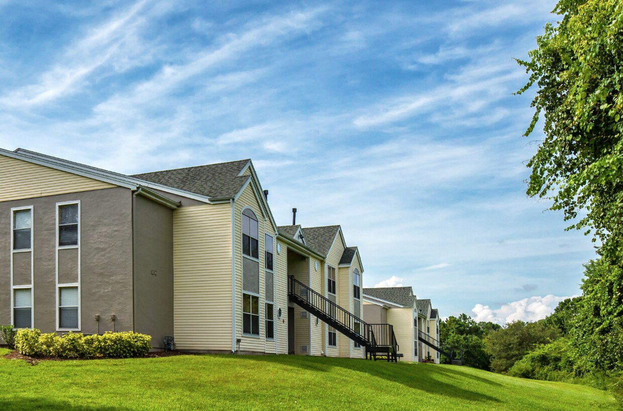 The Terraces at Lake Mary 1000 Regal Pointe Ter Lake Mary, FL