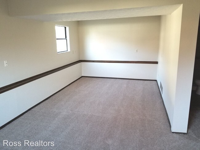 Foto del edificio - 5417 Taylor Lane Ave