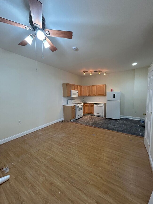 Foto del edificio - 423 Righter St