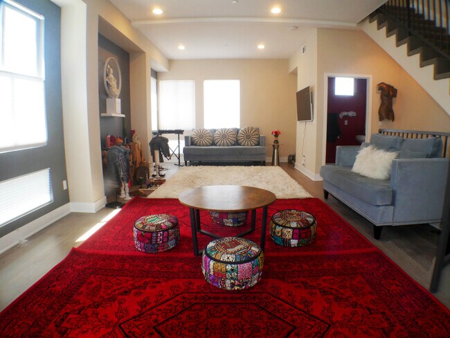 Furnished Home - 13340 Washington Blvd