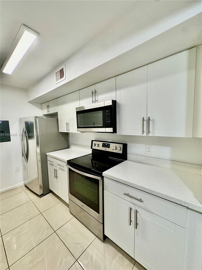 Foto del edificio - 10440 SW 156th Ct