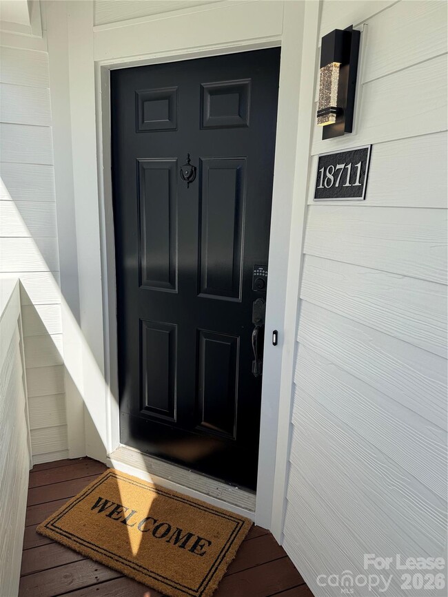 Foto del edificio - 18711 Vineyard Point Ln