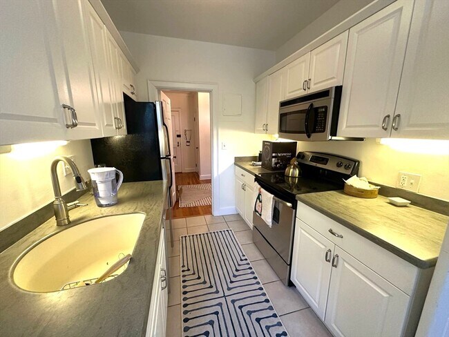 Foto del edificio - 92 Beacon St
