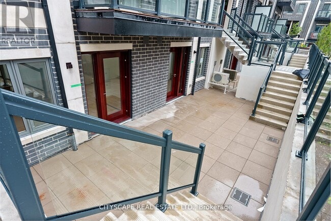 Photo du bâtiment - 3423 Sheppard Ave E