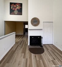 Building Photo - 295 Redstone Hl Rd